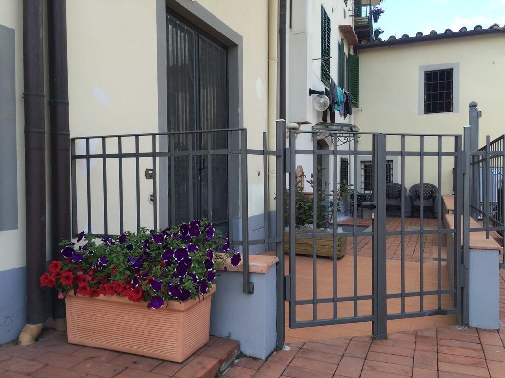 Hotel Sul Ponte Florença Exterior foto